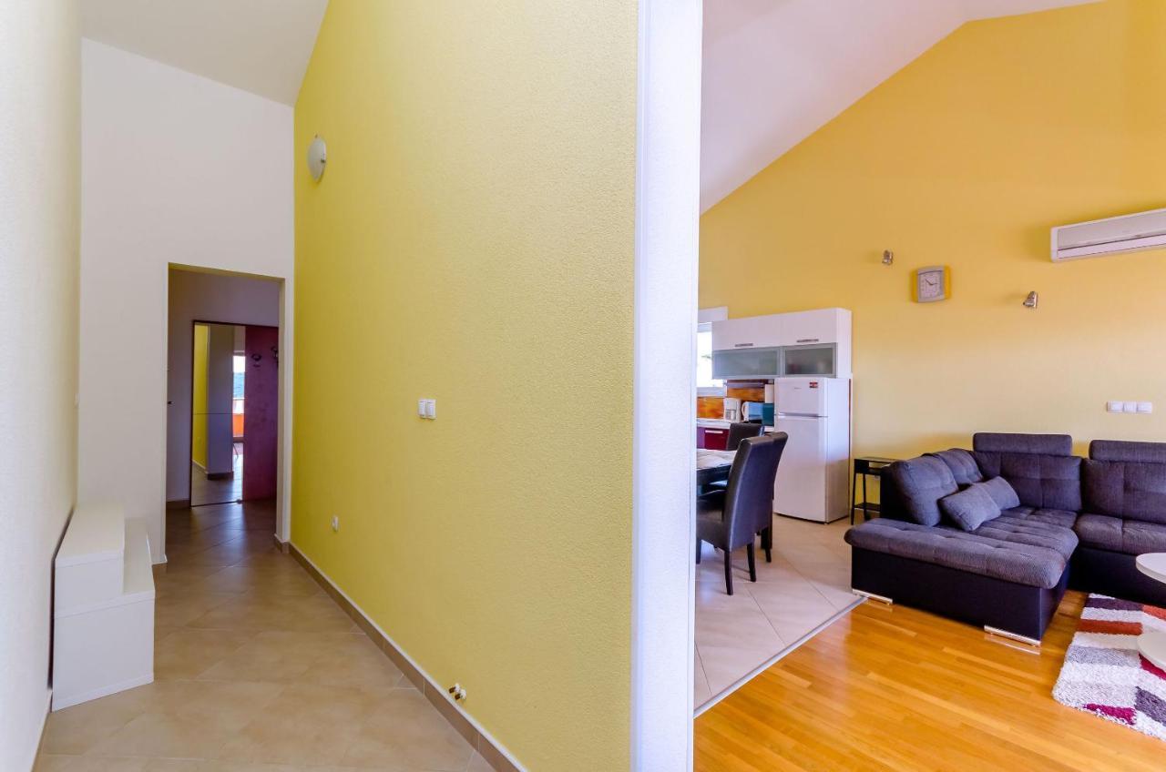 Apartments Melita Trogir Eksteriør bilde